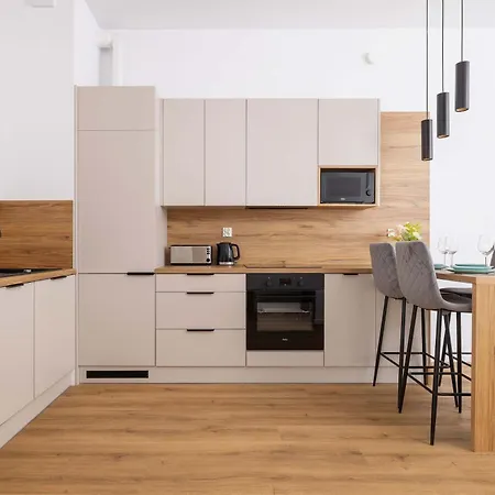 아파트 Sloneczna Z Parkingiem W Katowicach By Renters 카토비체