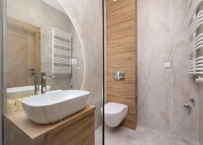 아파트 Sloneczna Z Parkingiem W Katowicach By Renters *